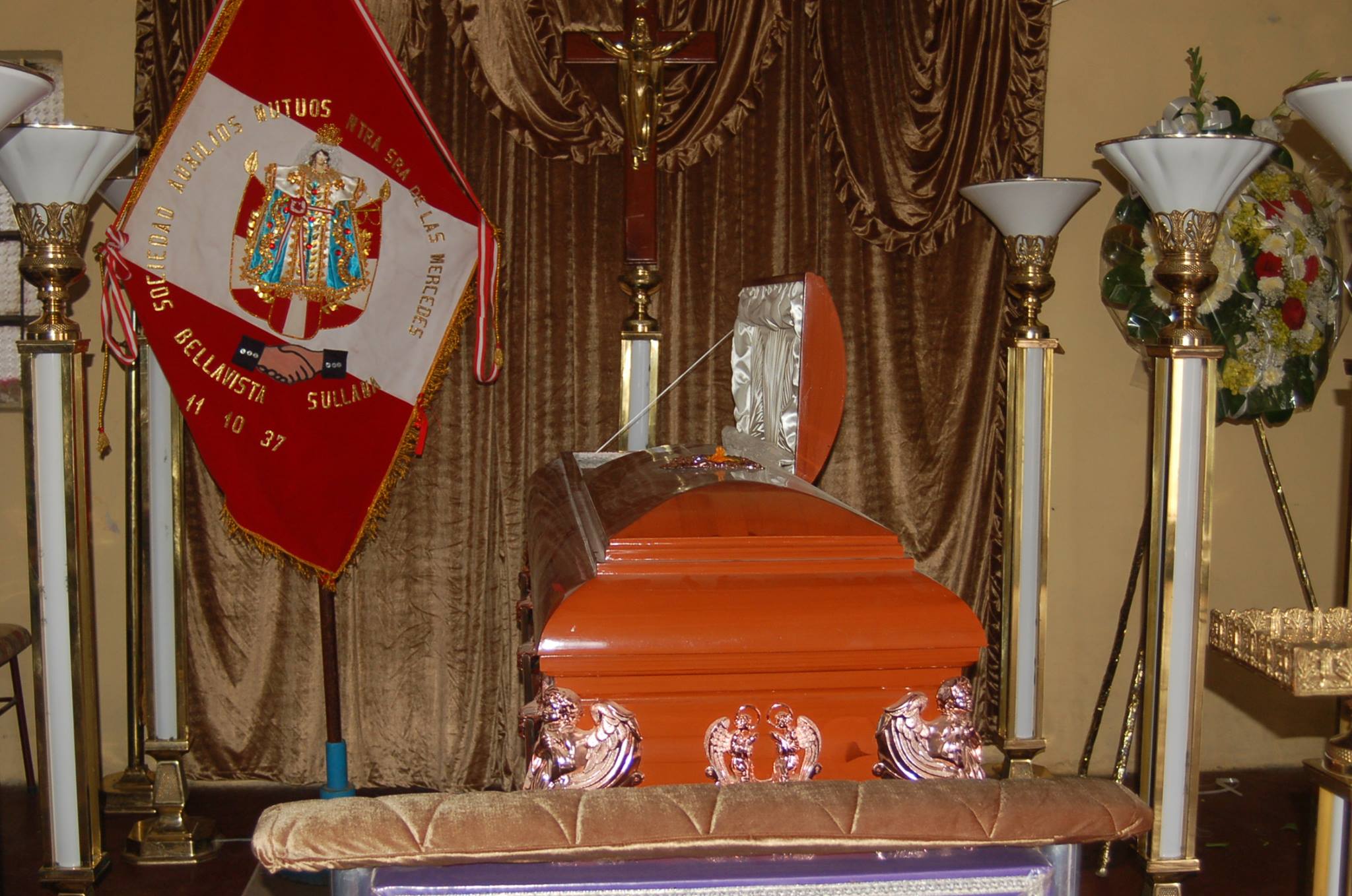 fallece fernando zapata