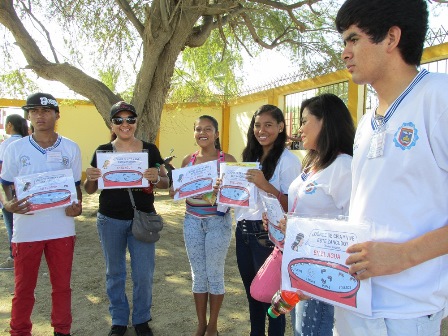 alumnos de mancora