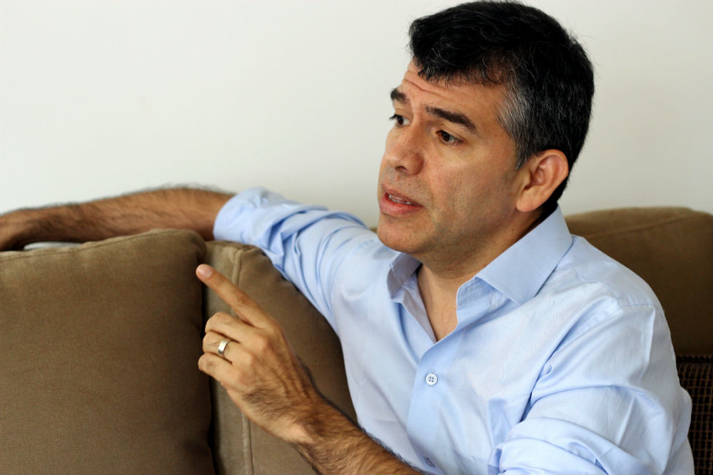 Julio Guzman candidato