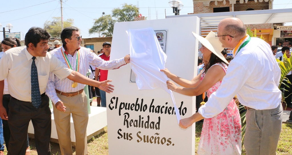 La Encantada Inauguracion