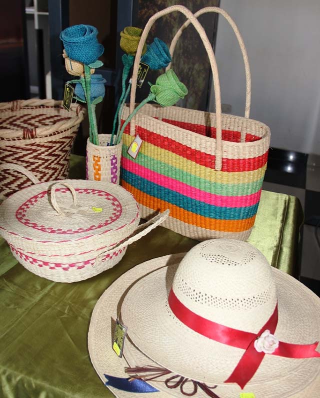 sombreros bolsos