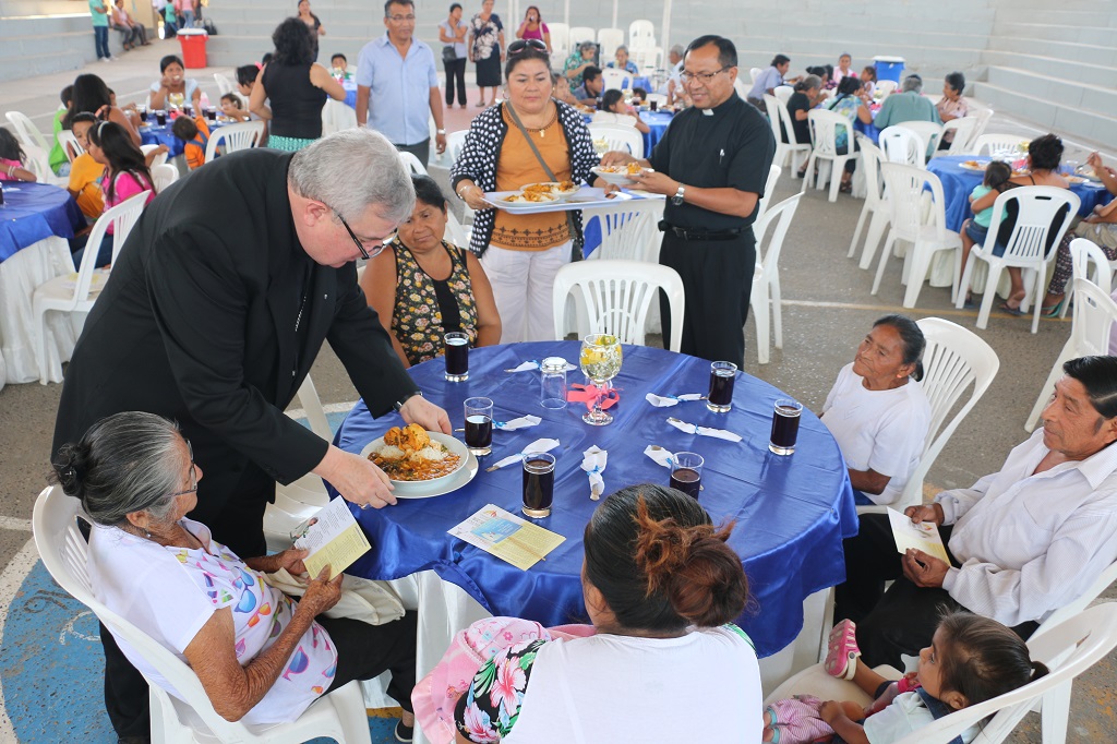 Dia Pobres Iglesia01