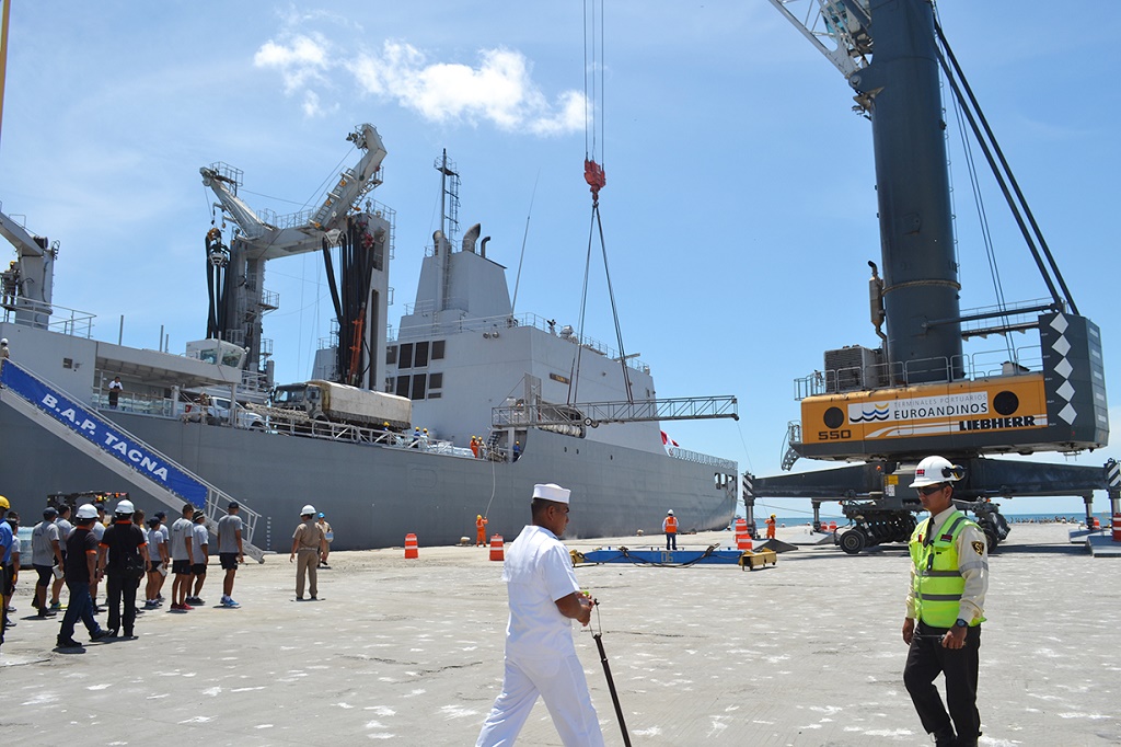 Puerto Paita Plataforma01