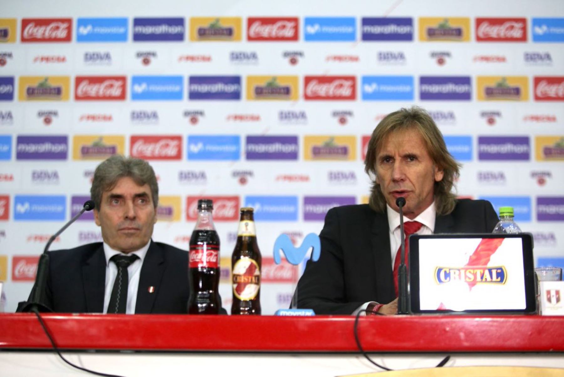 ricardo gareca renueva contrato