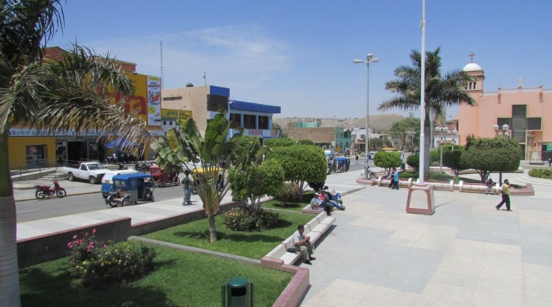 Talara Plaza Armas
