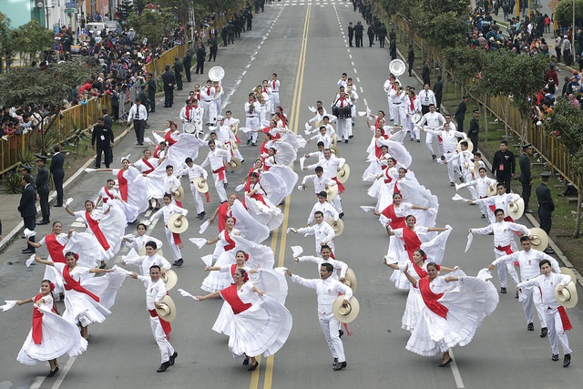 Desfile Peru