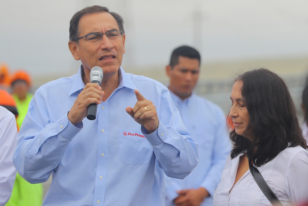 Martin Vizcarra Poblacion Piura01