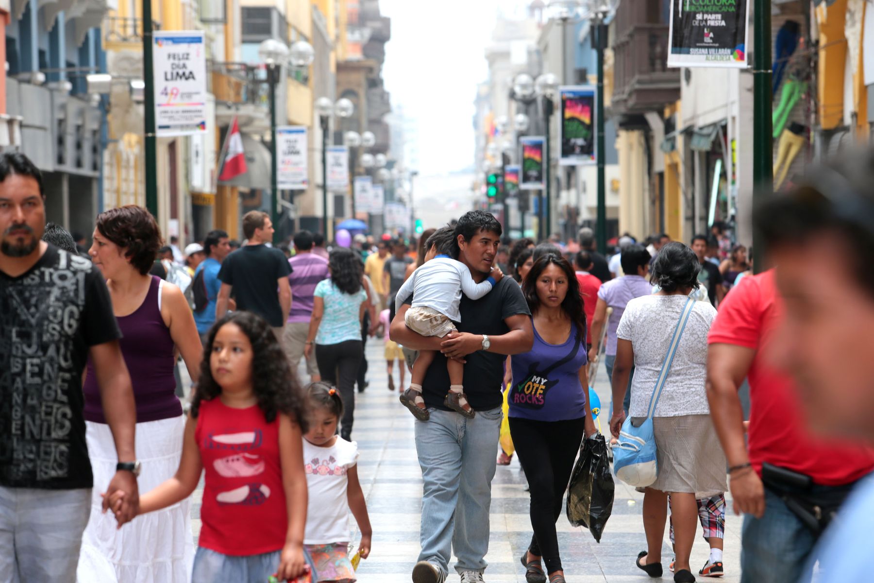 INEI: La Población En El Perú Es De 31 Millones 237 Mil Habitantes