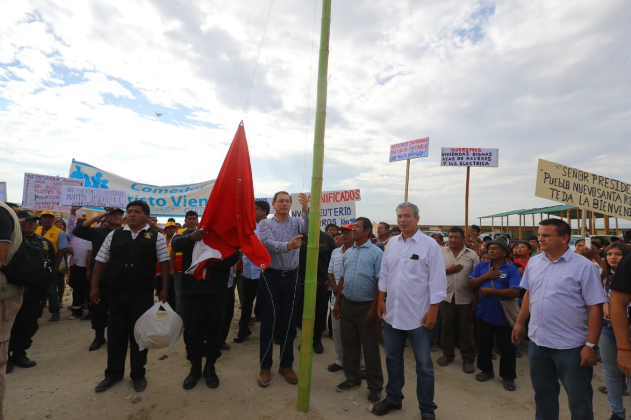 Martin Vizcarra Visita Piura03