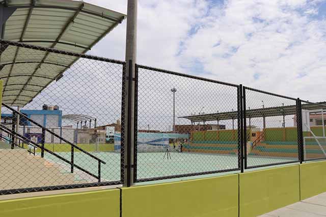 inauguran coliseo deportivo