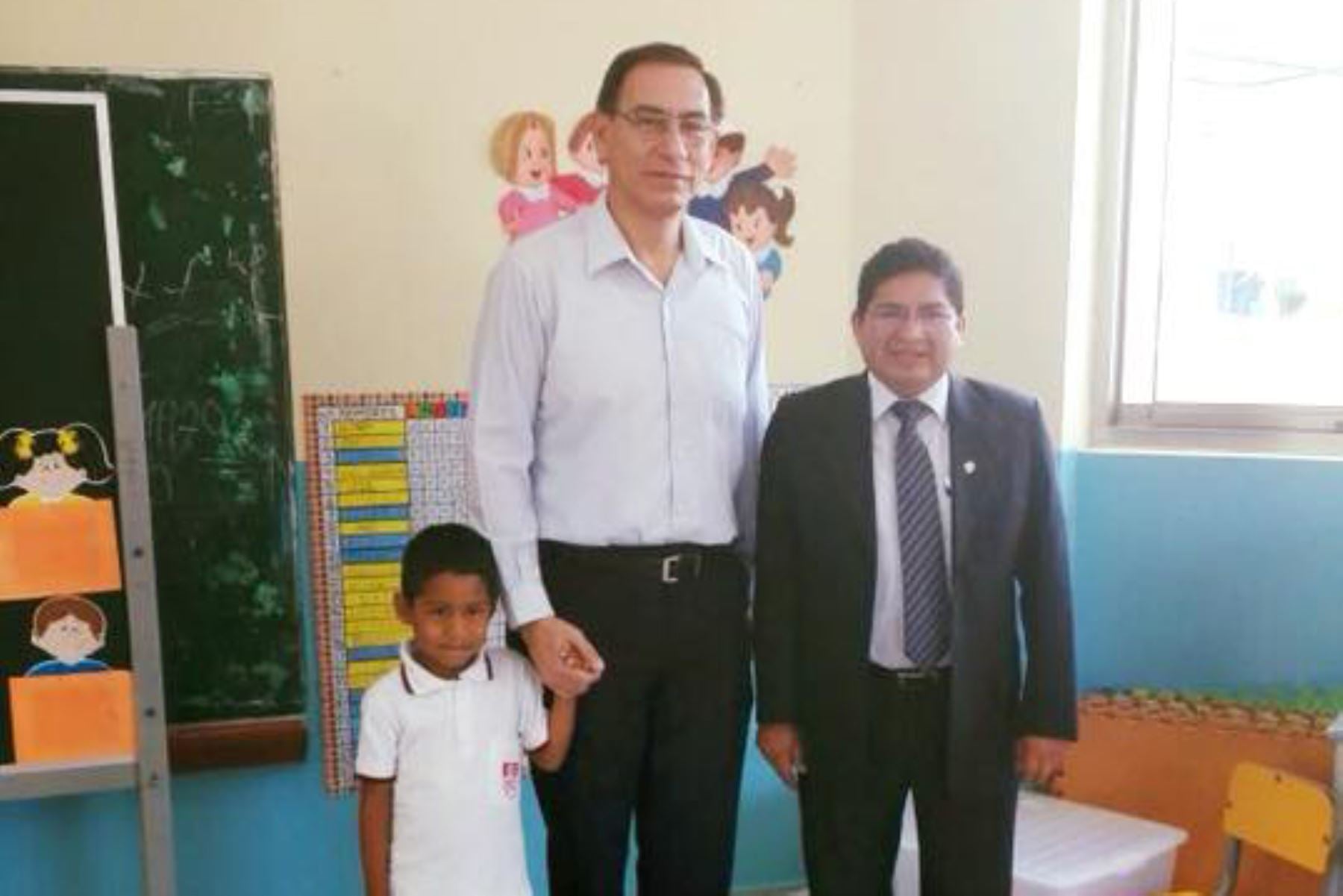 vizcarra colegio 1
