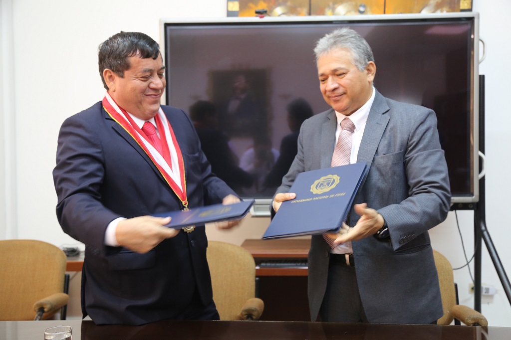 Rectores de Universidad Nacional de Piura y Universidad de Machala