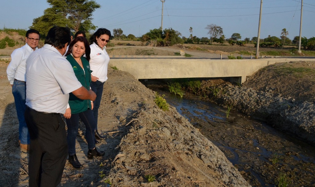 Descolmatacion Canales de Piura