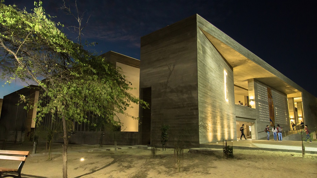 Edificio E de Udep recibe premio