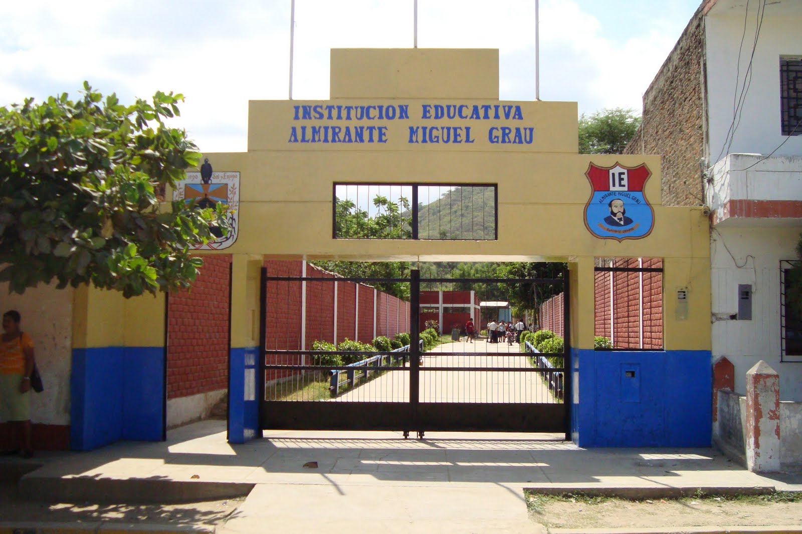 Institutos pedagógicos se convertirán en Escuelas