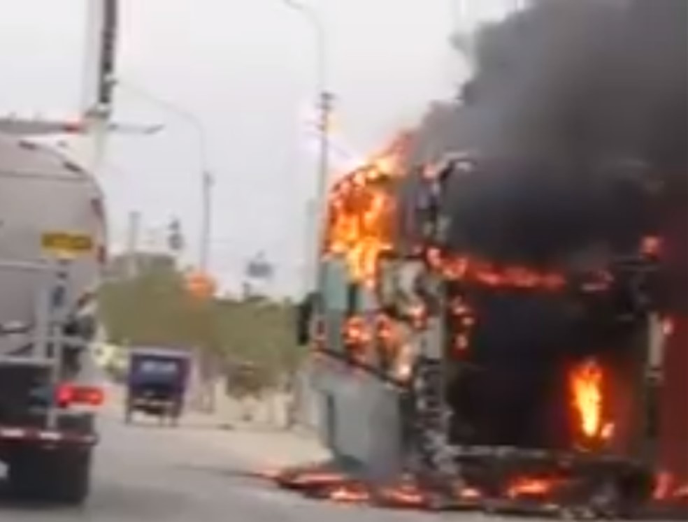 Incendio Omnibus Piura