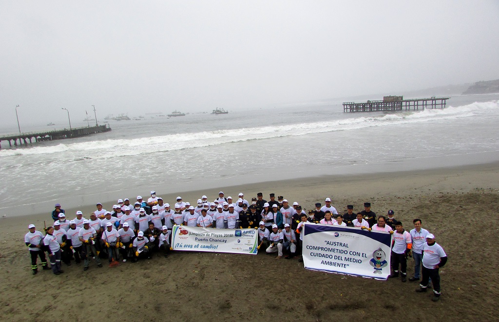 Participan en limpieza de playas del litoral peruano