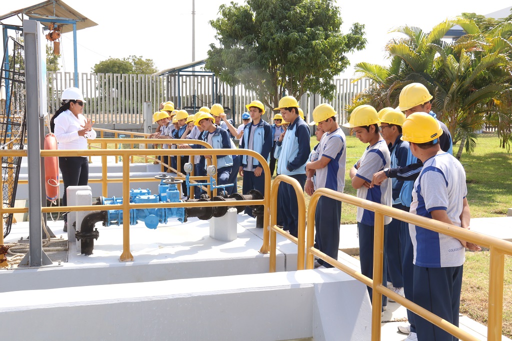 Piura: profesores y alumnos del colegio Doménico Savio visitaron Planta Curumuy