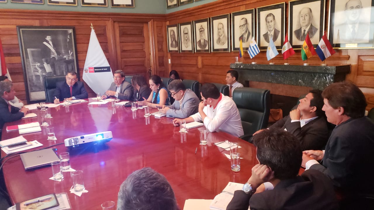 Reunion entre Minsa y Gobierno Regional de Piura