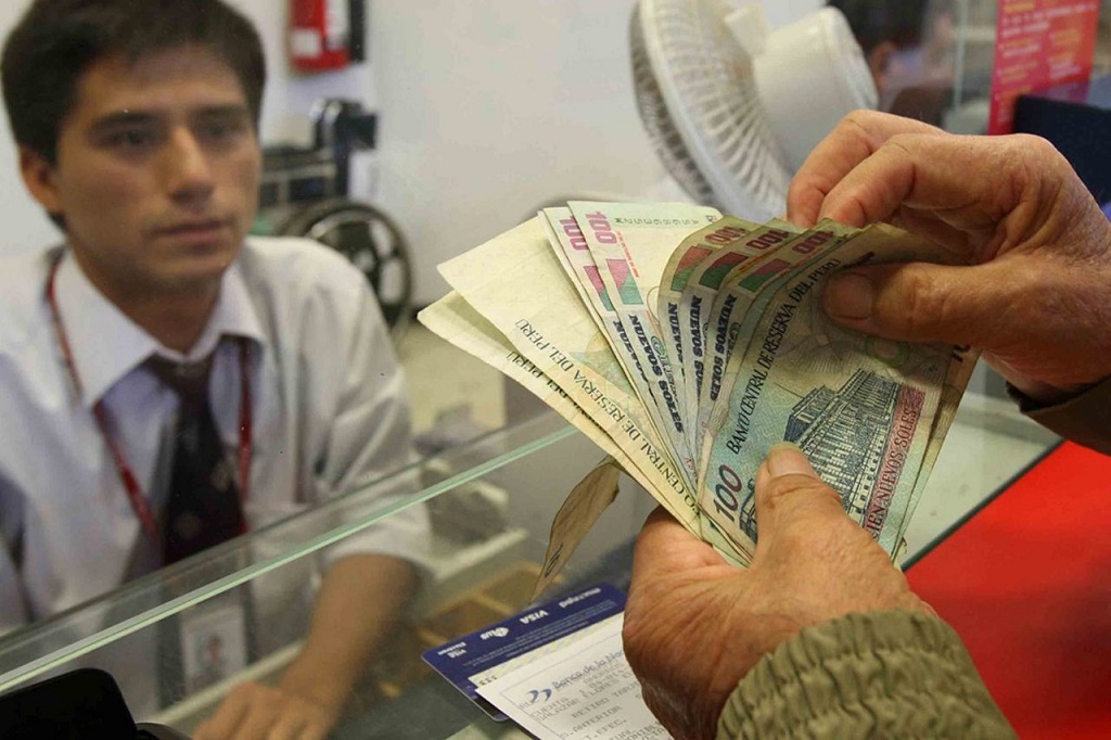 Menos del 5% de peruanos tiene conocimientos financieros según empresa Al Día