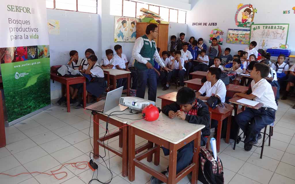 charla en colegio 1