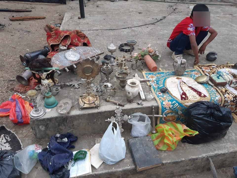 iglesia chocan ayabaca convertida en cenizas 1