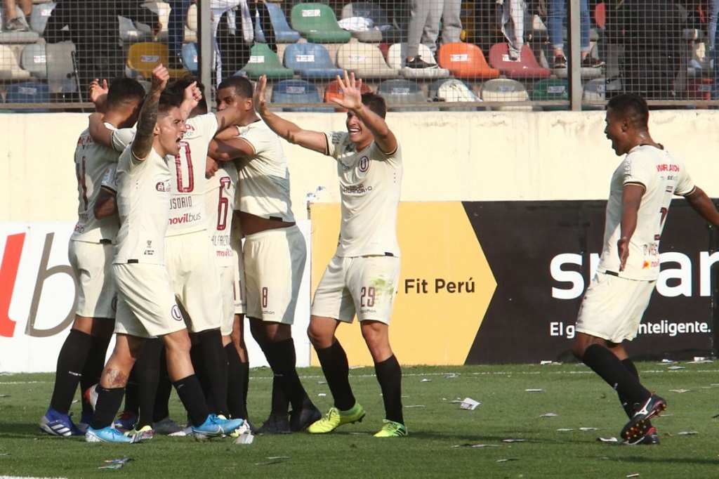 Universitario y su buena performance en fútbol peruano