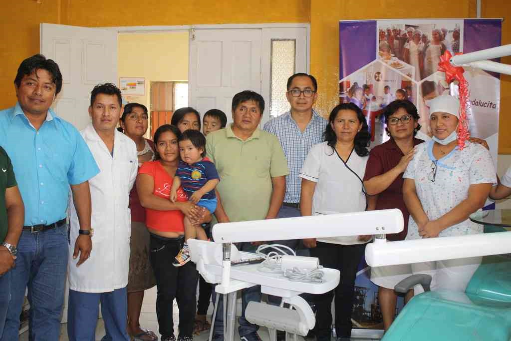 Establecimiento de Salud de La Islilla recibe moderno equipo odontológico