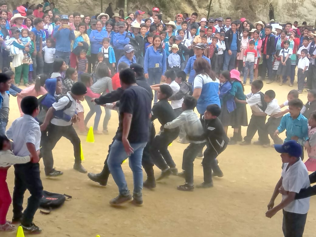 Sullana: policías realizan IV Caravana de Desarrollo e Inclusión Social en Sapillica