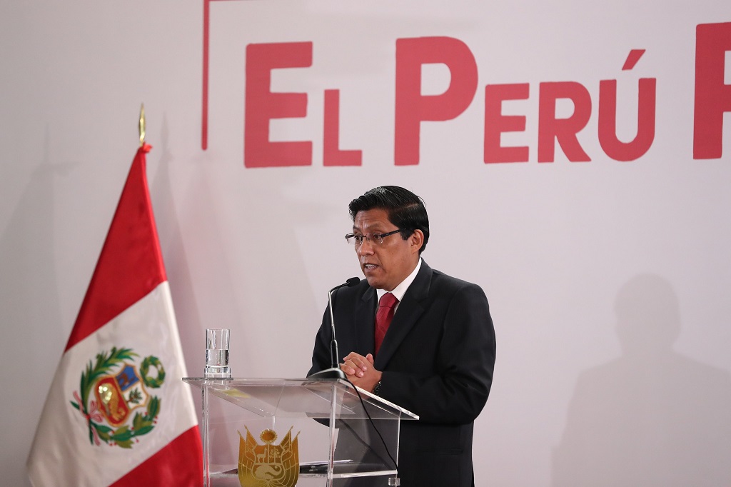 Vicente Zeballos presentó Plan de Gobierno