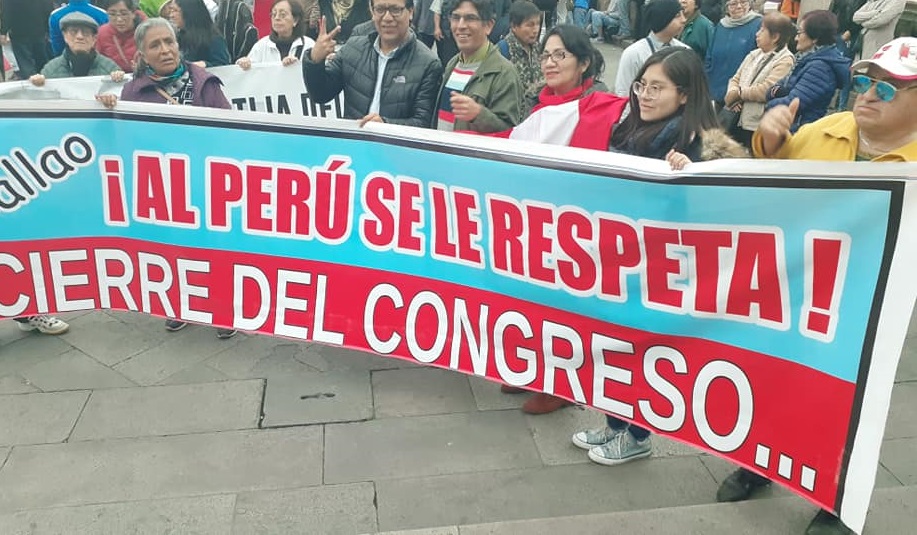 Protestas para cierre de Congreso se siguen realizando en Lima
