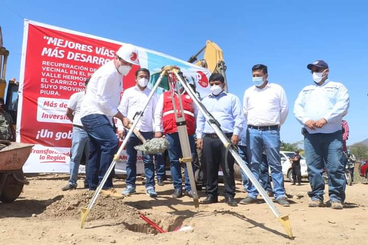 Ayabaca: colocan la primera piedra en obra que se ejecutará en distrito de Suyo