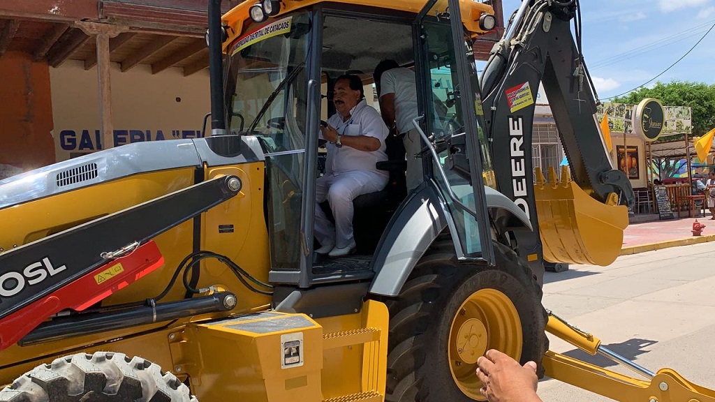Piura: municipalidad de Catacaos adquiere maquinaria pesada para obras