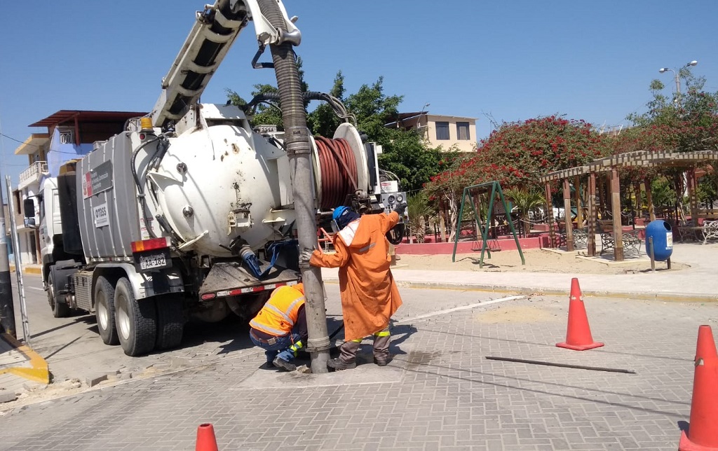 OTASS y EPS Grau ejecutan trabajos en la zona alta de Paita