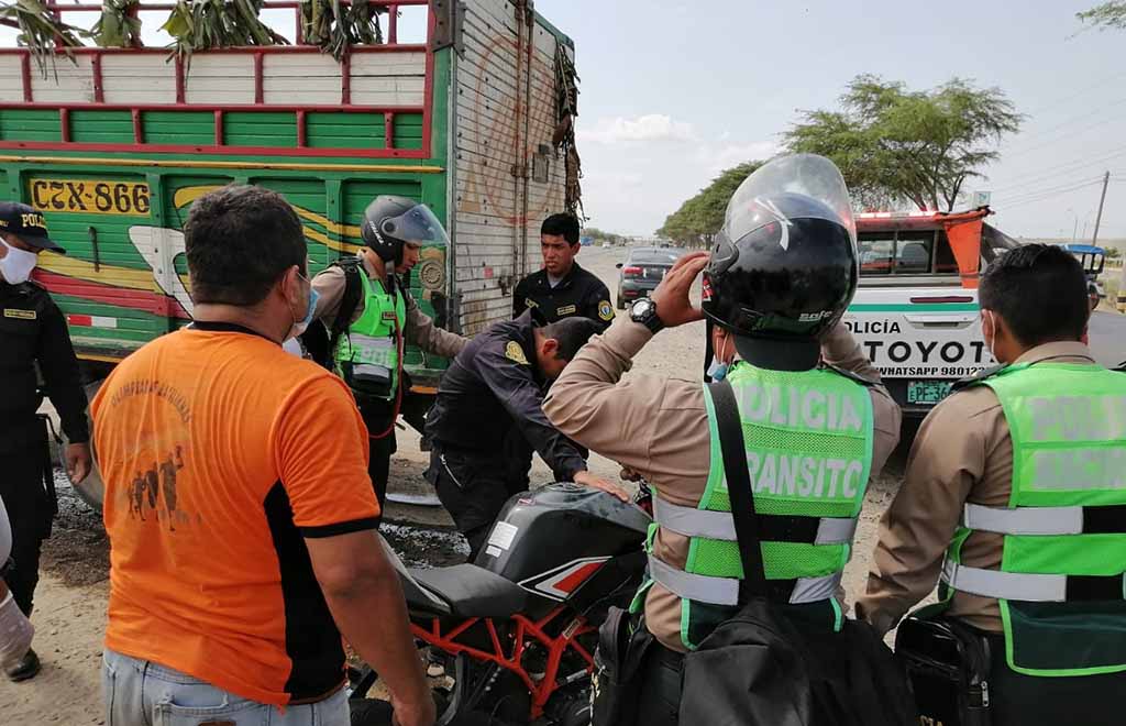 muere policia accidente