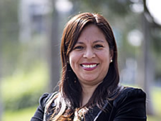 Julianna Ramirez | Directora de Sotenibilidad