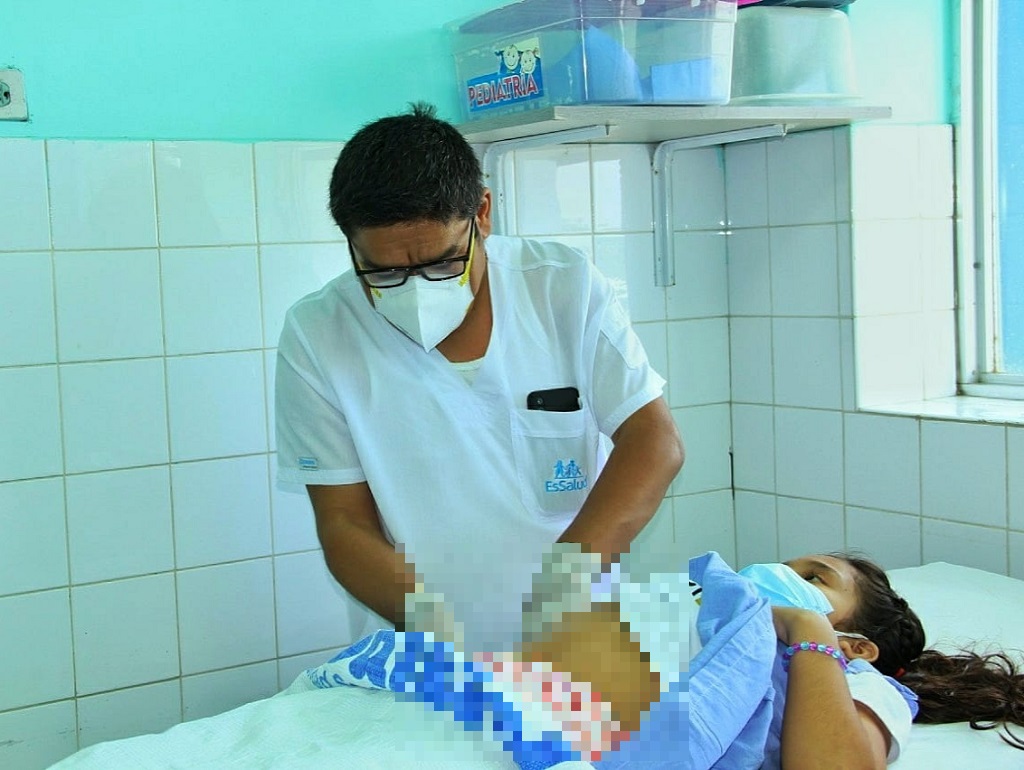 Operacion medica EsSalud Piura 3