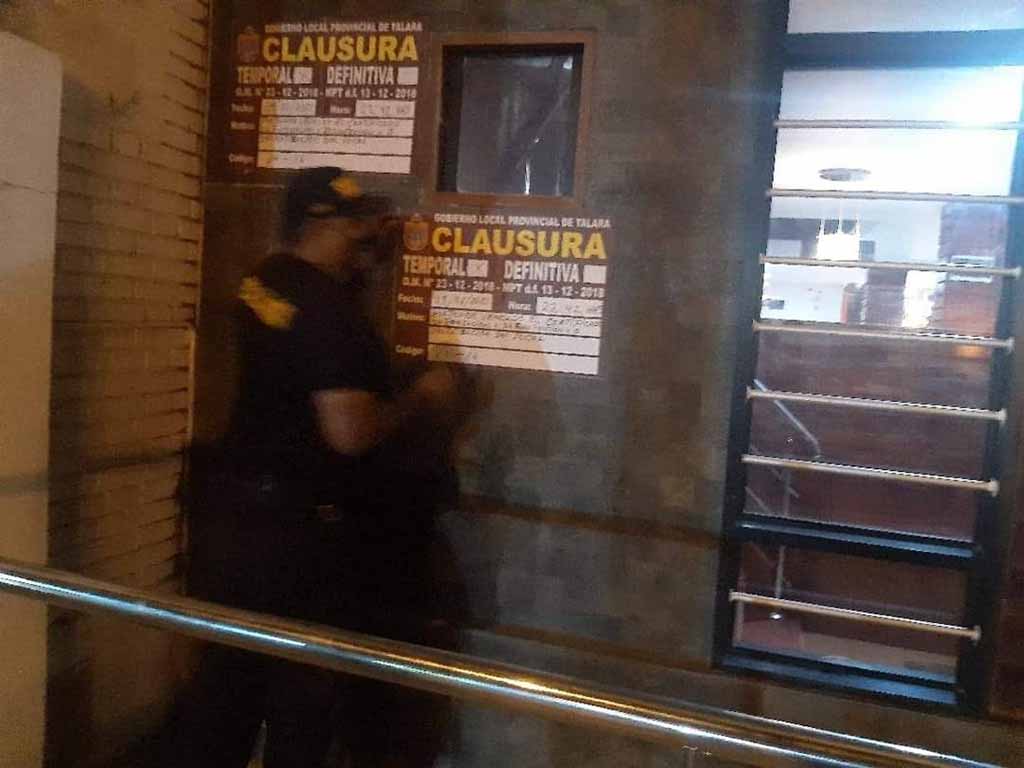 clausuran locales talara 2