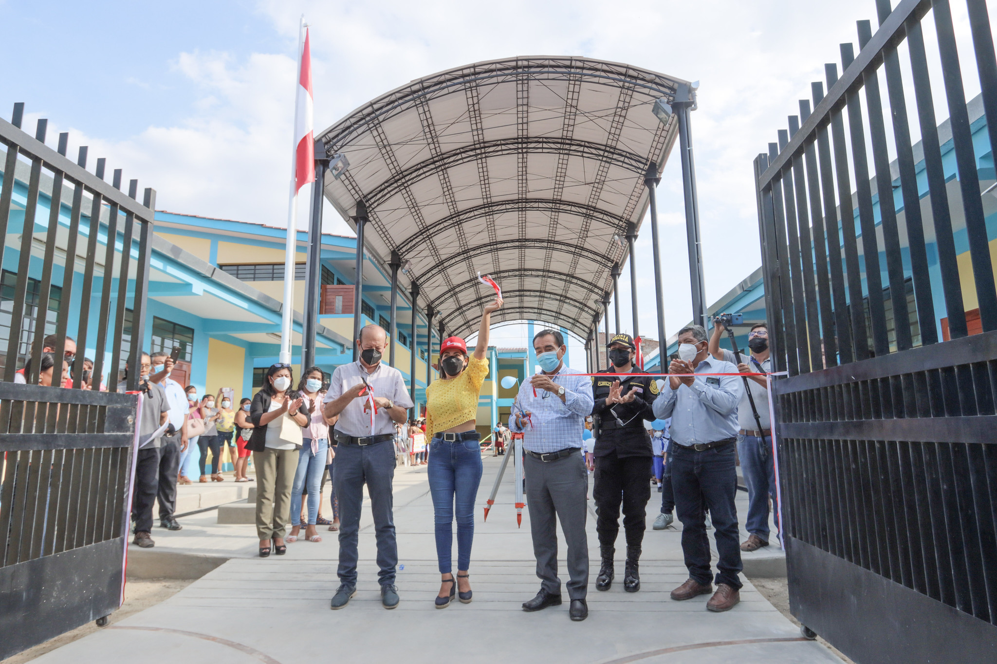 inauguracion colegio chulucanas