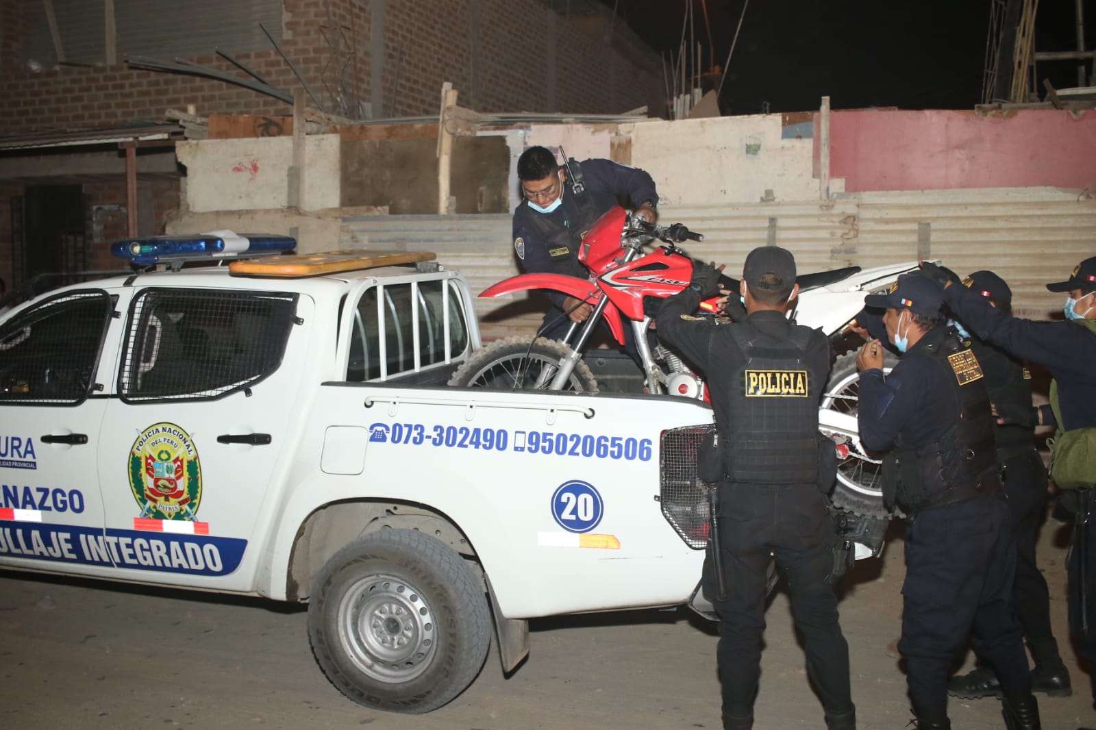 autoridades intervienen bares y prostibulos 2