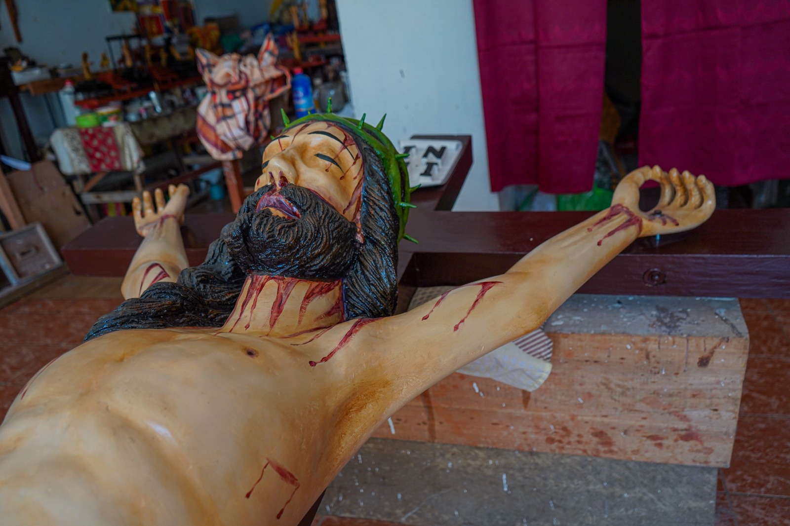 Cristo Crucificado 12