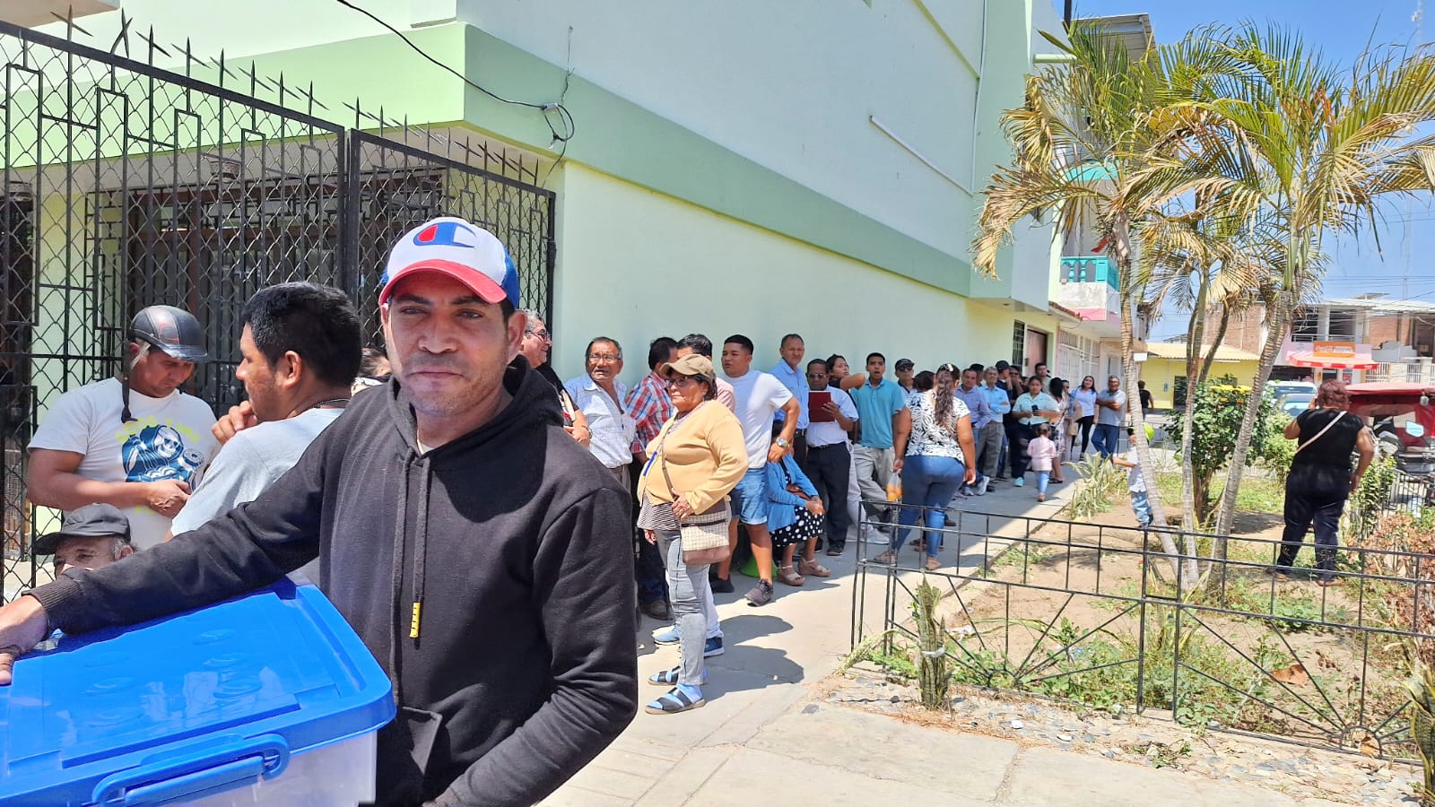 Clientes Caja Sullana 07