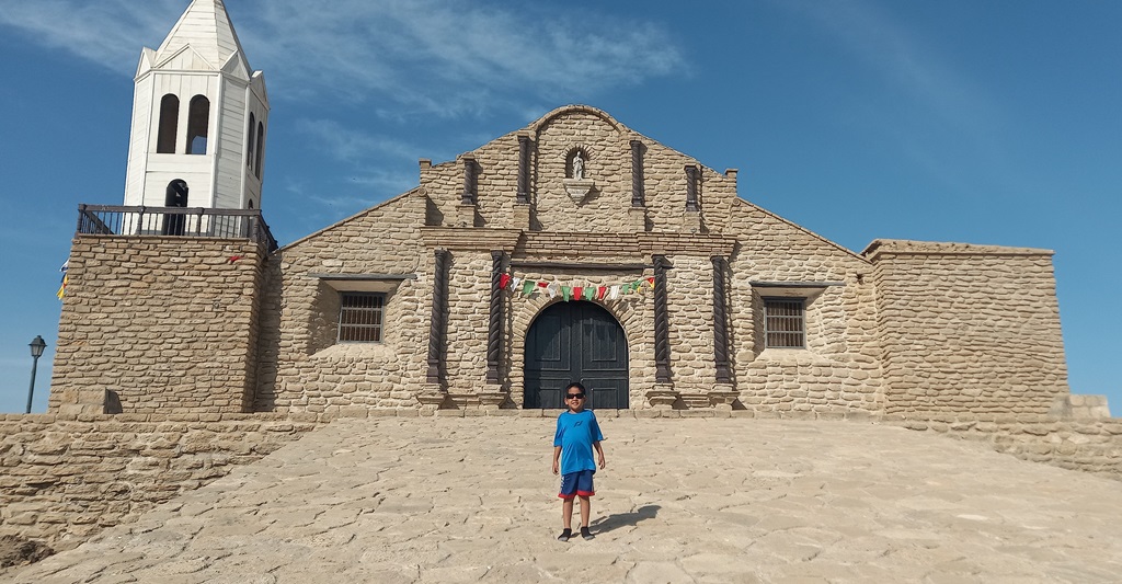 Iglesia San Lucas de Colan 03