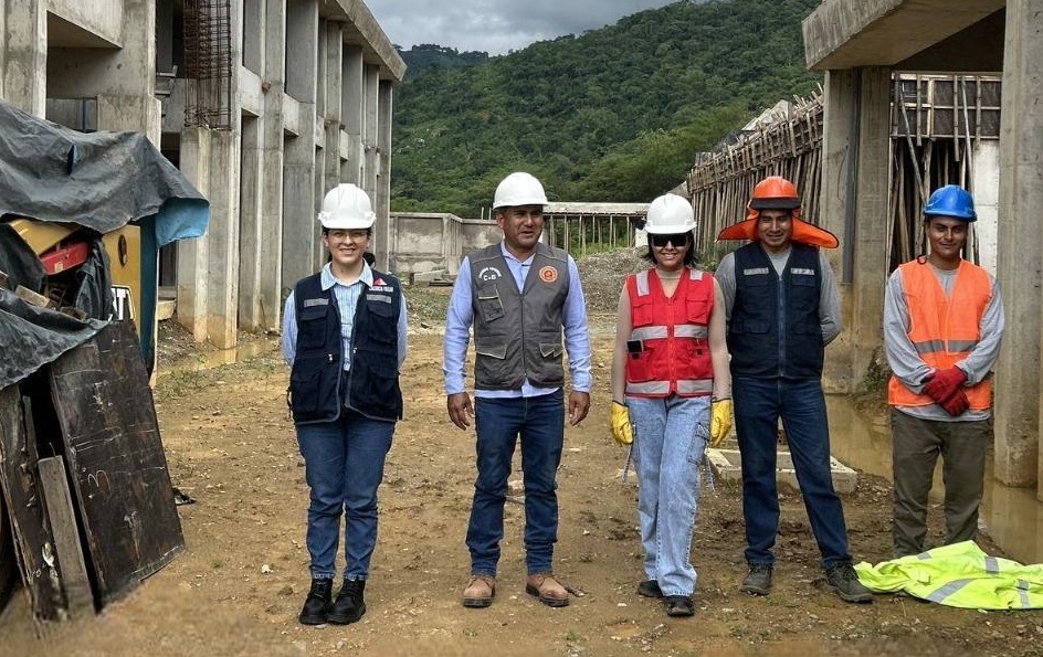 Construcción colegio San Miguel del Faique