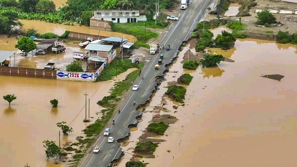 Pérdidas por desborde del río Tumbes 2025