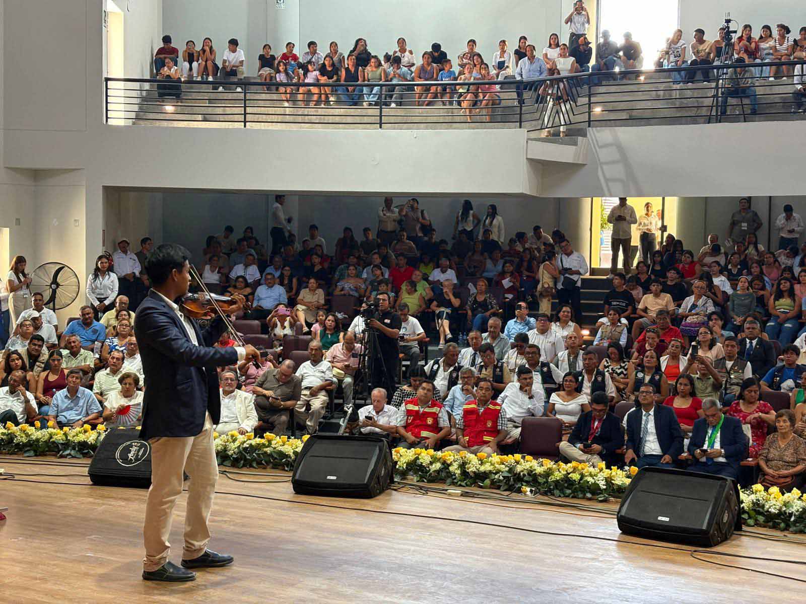 centro cultural Reynaldo Moya 2