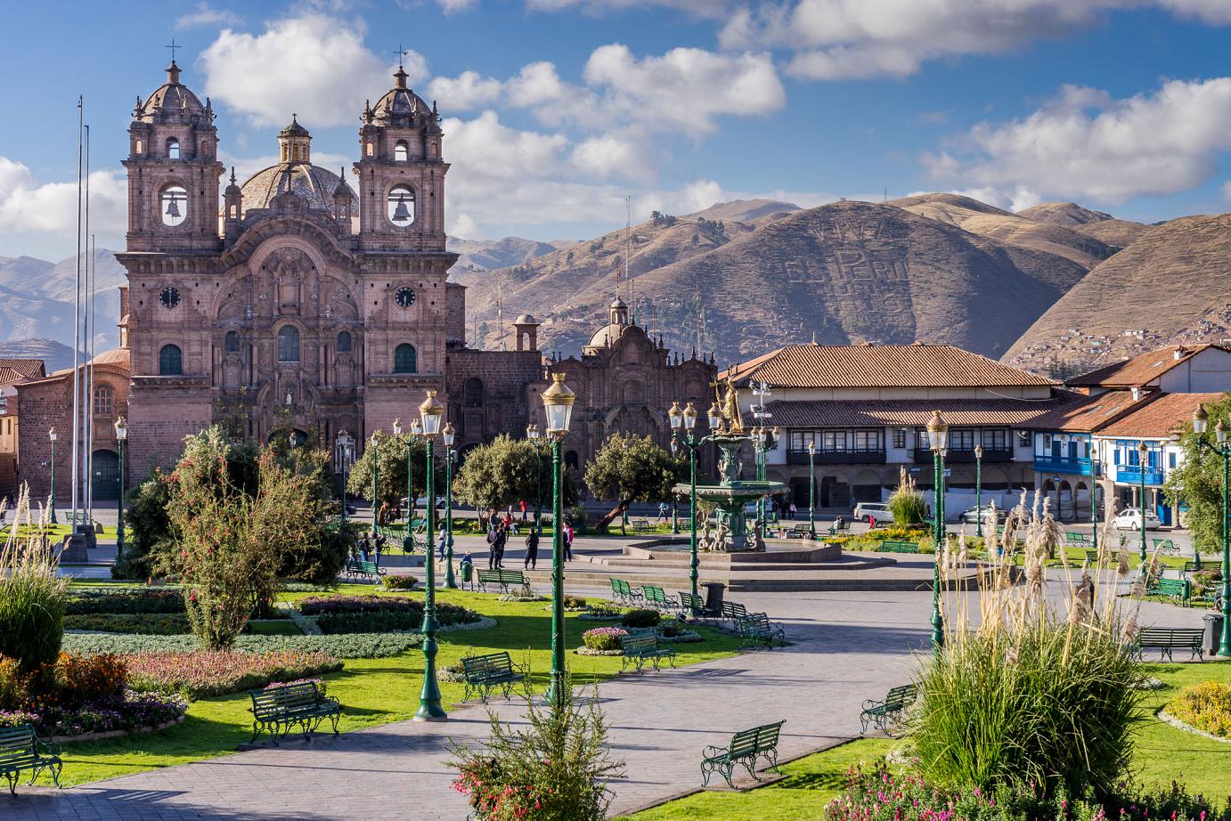 cuzco plaza armas